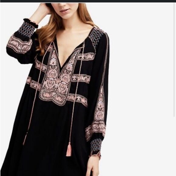 Free People Wind Willow Long Sleeve Peasant Style VNeck Mini Dress Navy Pink XS - Picture 3 of 14